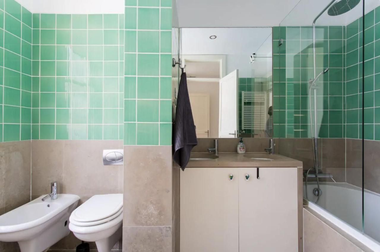 Beautiful 3-Story House In Chiado With A 40M² Private Terrace Apartamento Lisboa Exterior foto