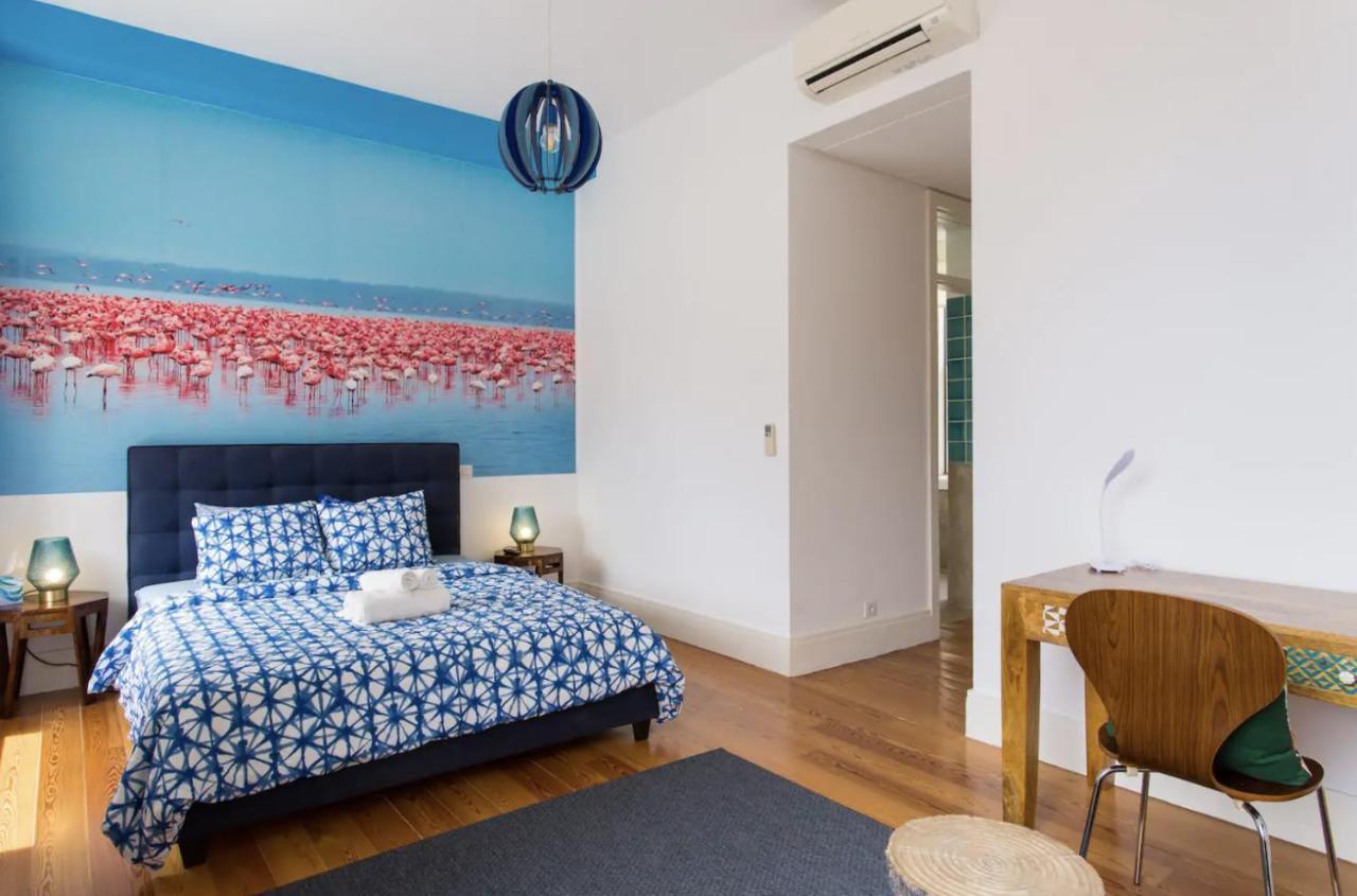 Beautiful 3-Story House In Chiado With A 40M² Private Terrace Apartamento Lisboa Exterior foto